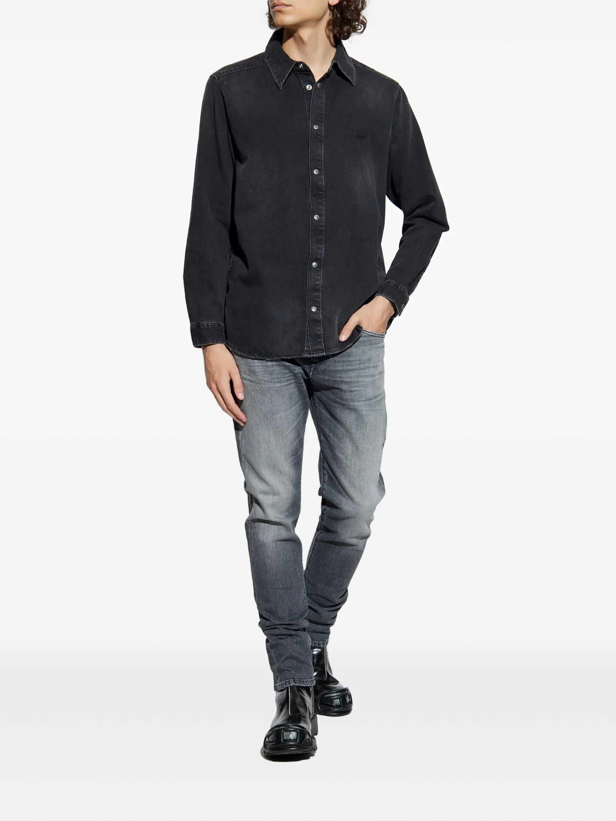 Image of D-Strukt Jean by Diesel for Men - Season Autumn-Winter 2025 - Model view 1