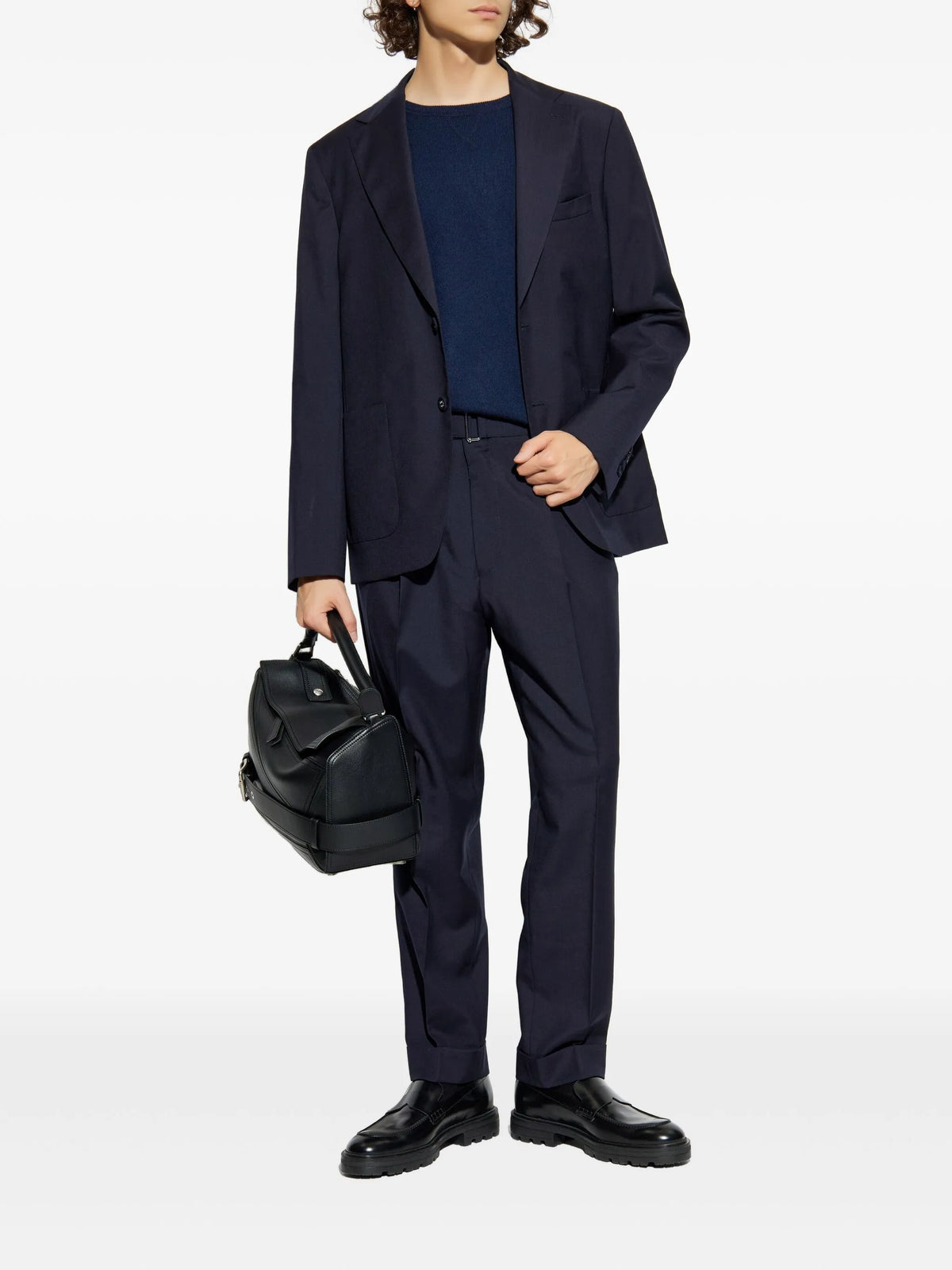 Image of Marine Cashmere Sweater by Officine Générale for Unisex - Season Autumn-Winter 2026 - Model View 1