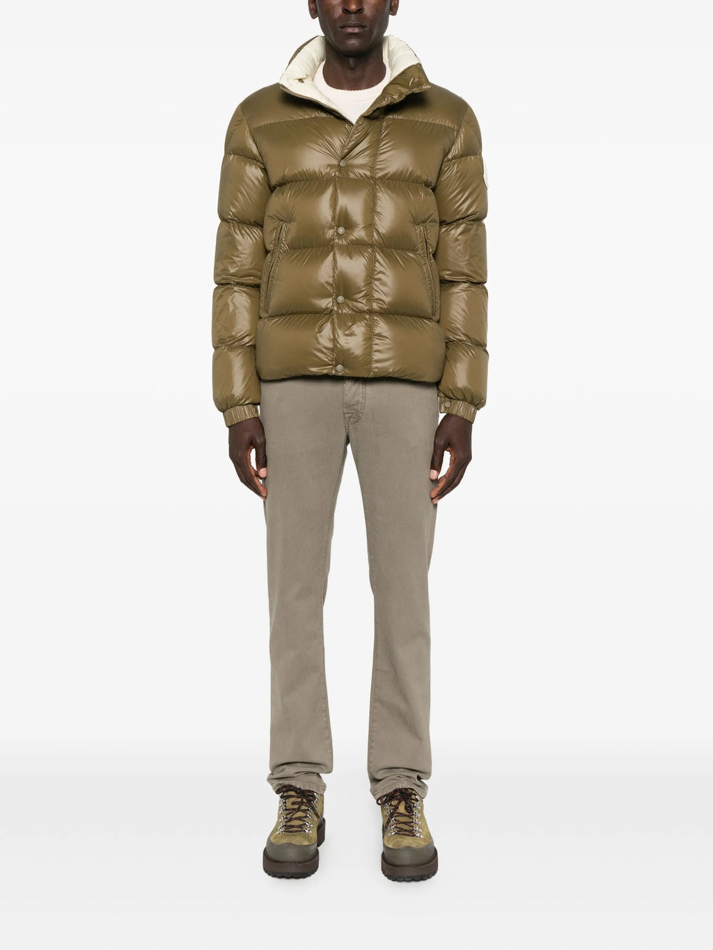 Image de la doudoune Tripiti de Moncler pour hommes - Saison Automne-Hiver 2025 - Vue modèle 1