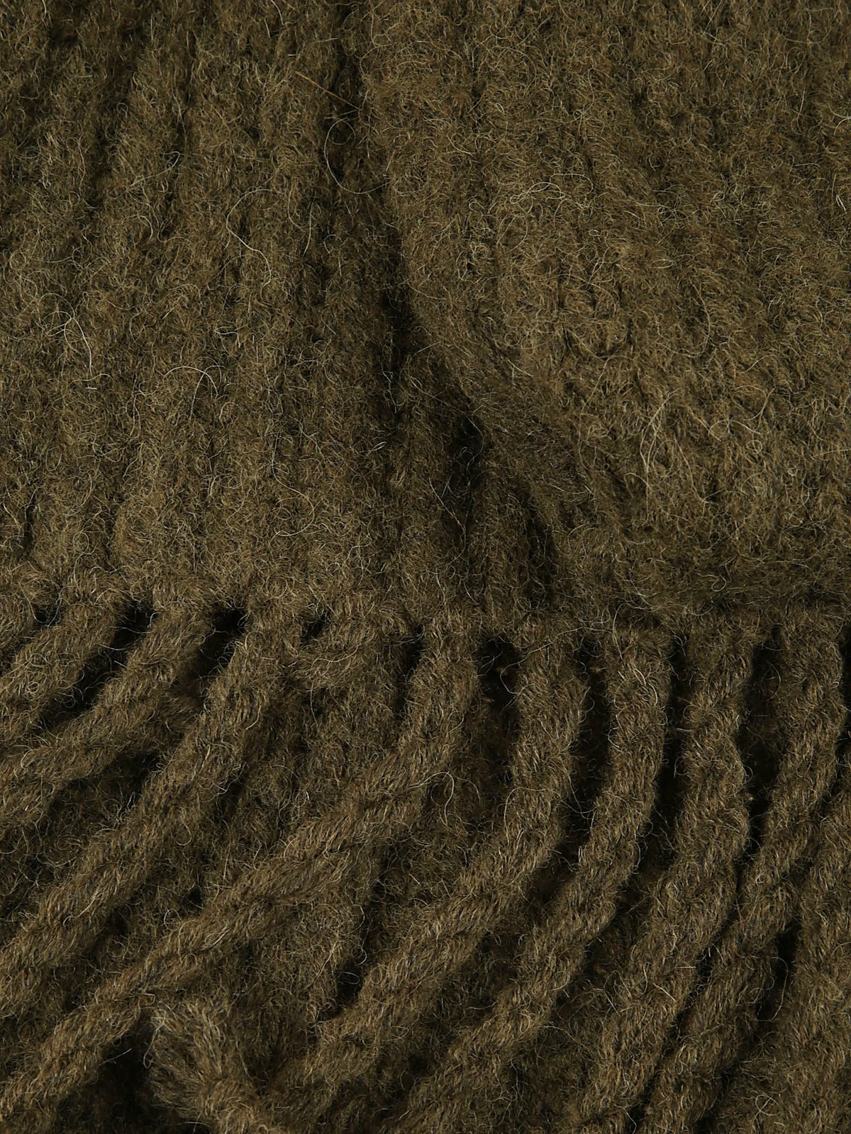 Image of Alpaca Scarf by Iro for Women - Season Autumn-Winter 2025 - Model View 2