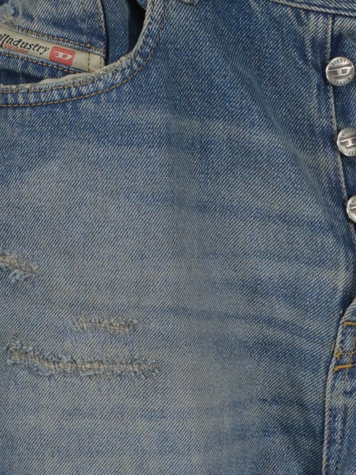 Image of Le Jean D-Sire 1996 by Diesel for Women - Season Autumn-Winter 2025 - Model View 3