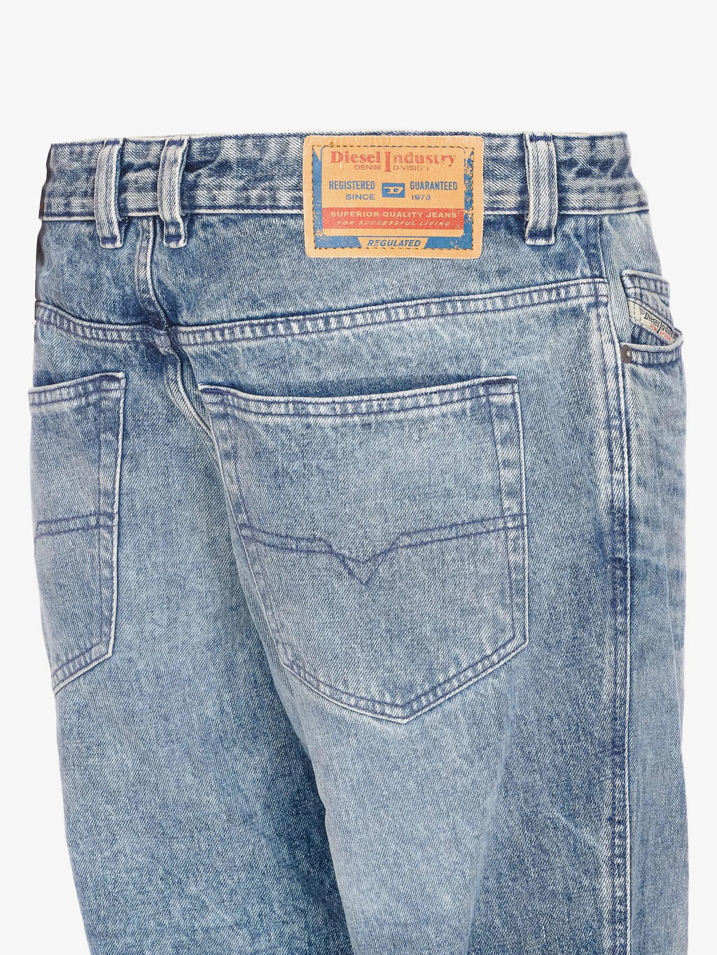 Image of Diesel D-Vyl-FSH 1993 Denim by Diesel for Men - Season Autumn-Winter 2025 - Model View 3