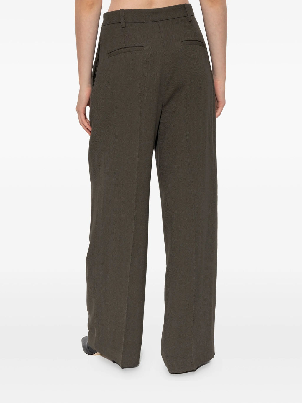 Immagine dei Pantaloni Larghi Khaki di Iro per Donne - Stagione Autunno-Inverno 2025 - Vista Modello 3