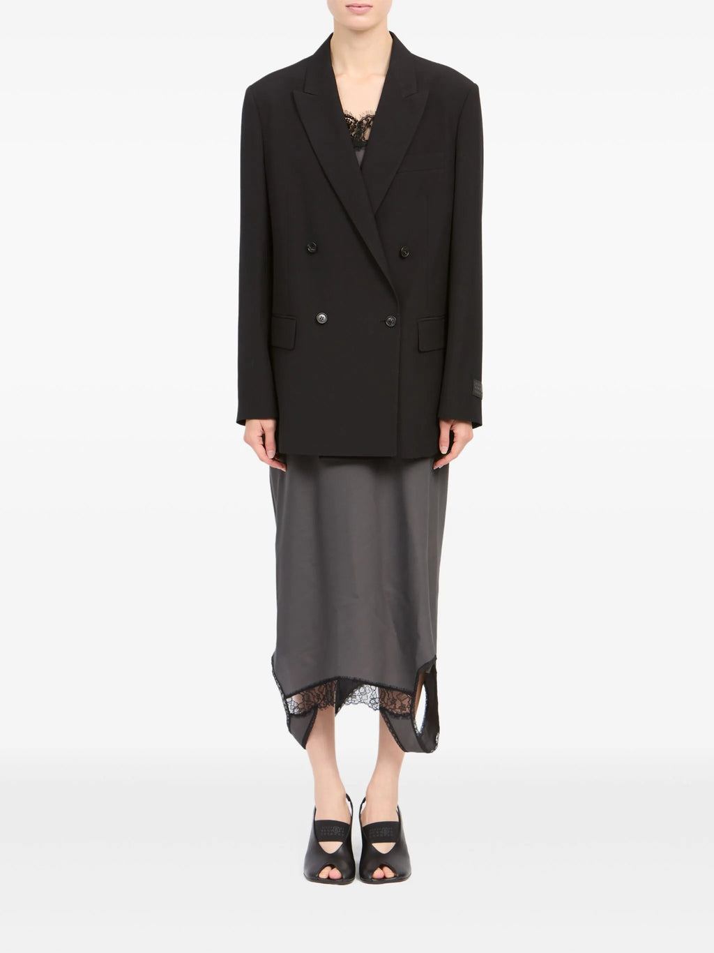 Bild des MM6 schwarzen Wollblazers von Mm6 für Frauen - Saison Frühling-Sommer 2026 - Modellansicht 1