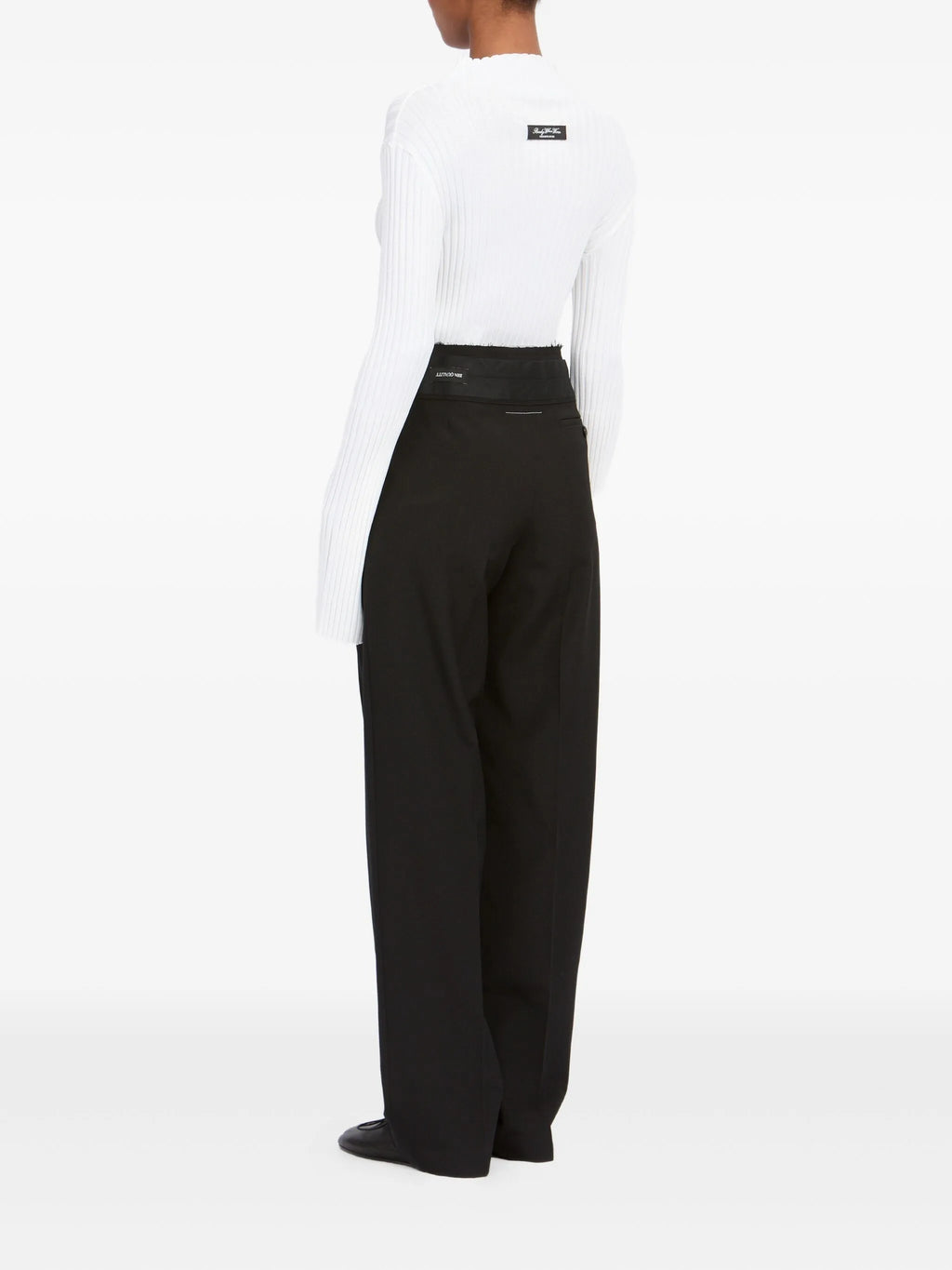 Image of Wide-Leg Trousers by Mm6 for Women - Season Spring-Summer 2026 - Model View 4