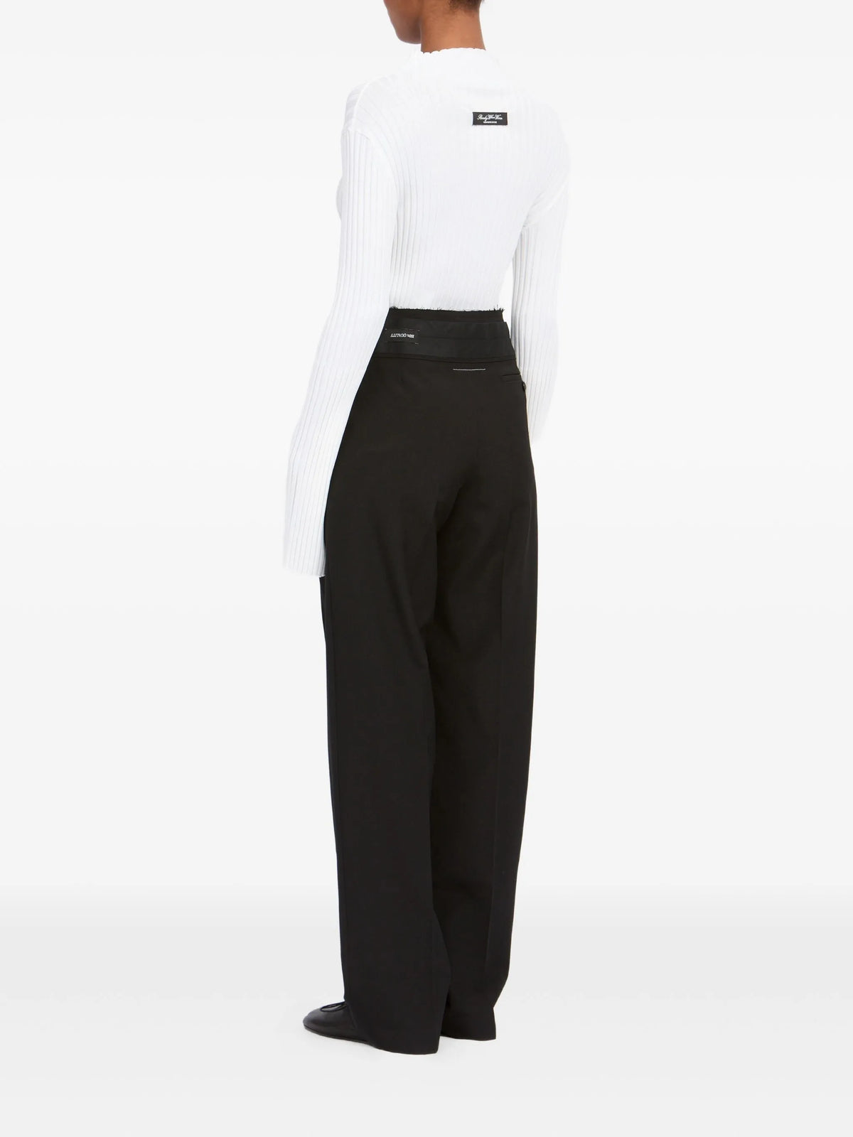 Image of Wide-Leg Trousers by Mm6 for Women - Season Spring-Summer 2026 - Model View 4