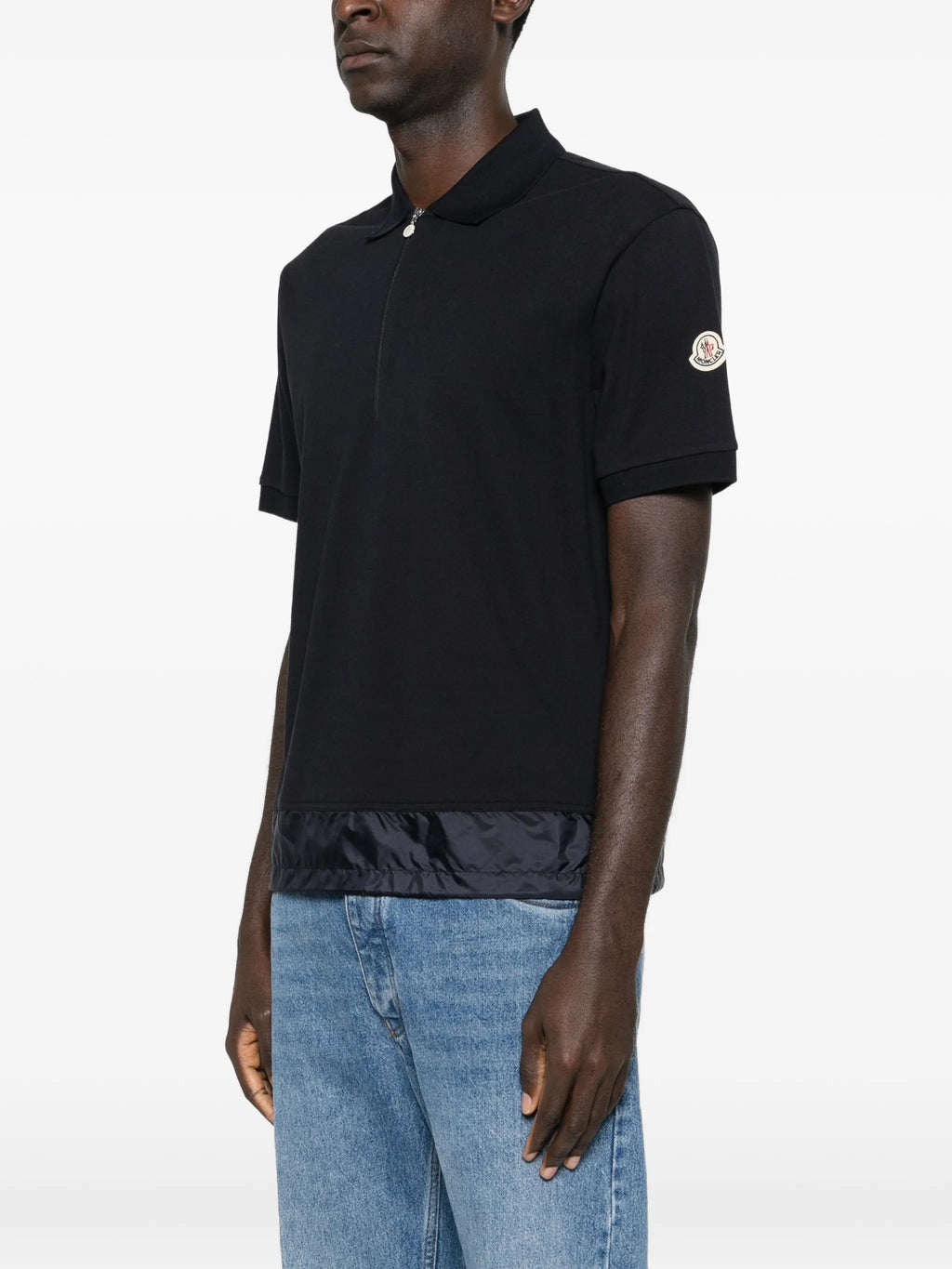 Image du Polo en Piqué de Coton Moncler pour Hommes - Saison Printemps-Été 2026 - Vue du Modèle 2