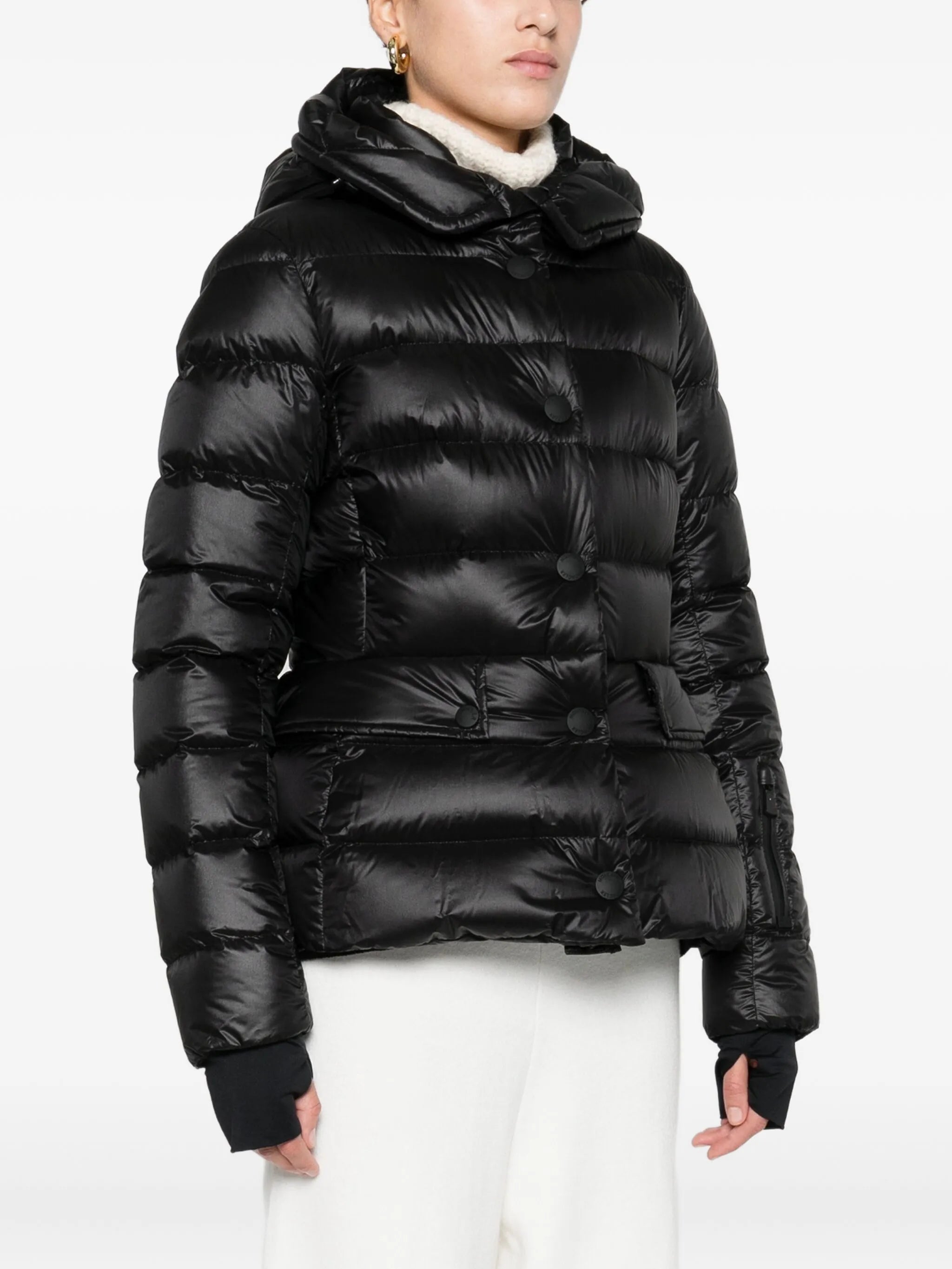 Bild der Armoniques Daunenjacke von Moncler Grenoble für Frauen - Saison Herbst-Winter 2025 - Modellansicht 2