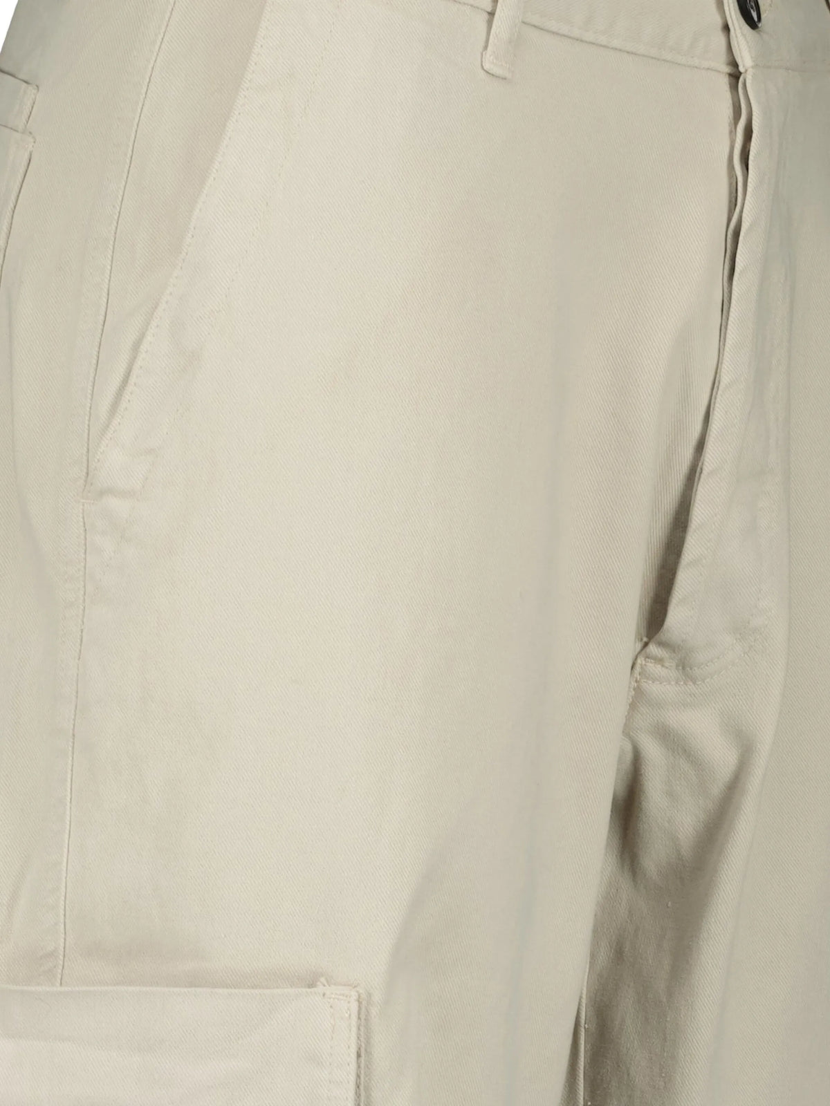 Image of Beige Cargo Pants by Officine Générale for Men - Season Autumn-Winter 2025 - Model View 4