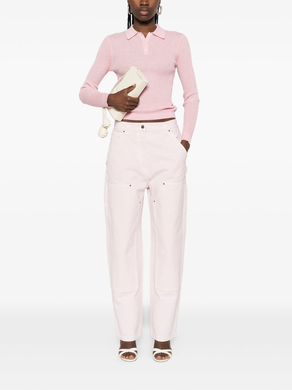 Image de pantalons cargo par Prada pour femmes - Saison Printemps-Été 2026 - Vue du modèle 1