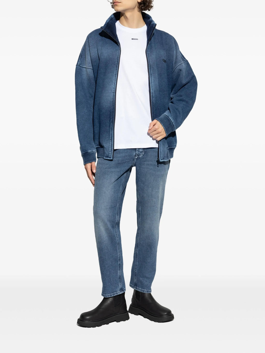 Imagen de la camiseta T-Adjust-V6 blanca de Diesel para hombres - Temporada Primavera-Verano 2026 - Vista modelo 1