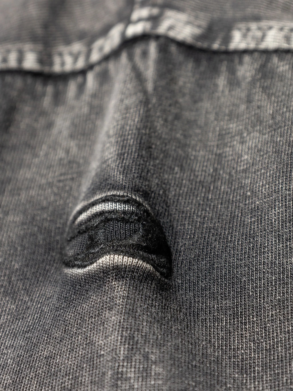 디젤의 남성용 오버사이즈 티셔츠 T-Boxt-D 그레이 이미지 - 시즌 봄-여름 2026 - 모델 보기 4