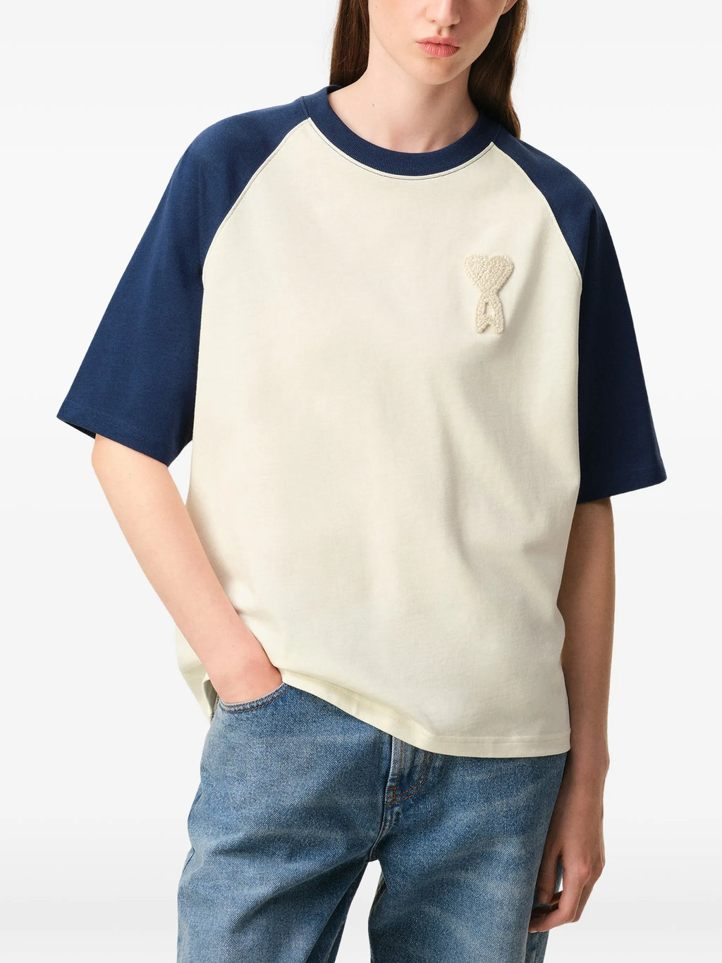 Image of White and Blue Cotton T-Shirt by Ami PARIS for Unisex - Season Spring-Summer 2026 - Model view 2