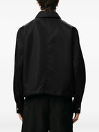 Imagen de Chaqueta de Nylon Negra de Ami PARIS para Unisex - Temporada Primavera-Verano 2026 - Vista del Modelo 3