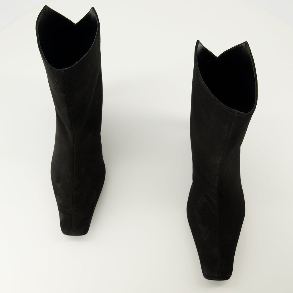 Khaite boots, Ona noir, calf leather, ankle boots, Fall-Winter collection