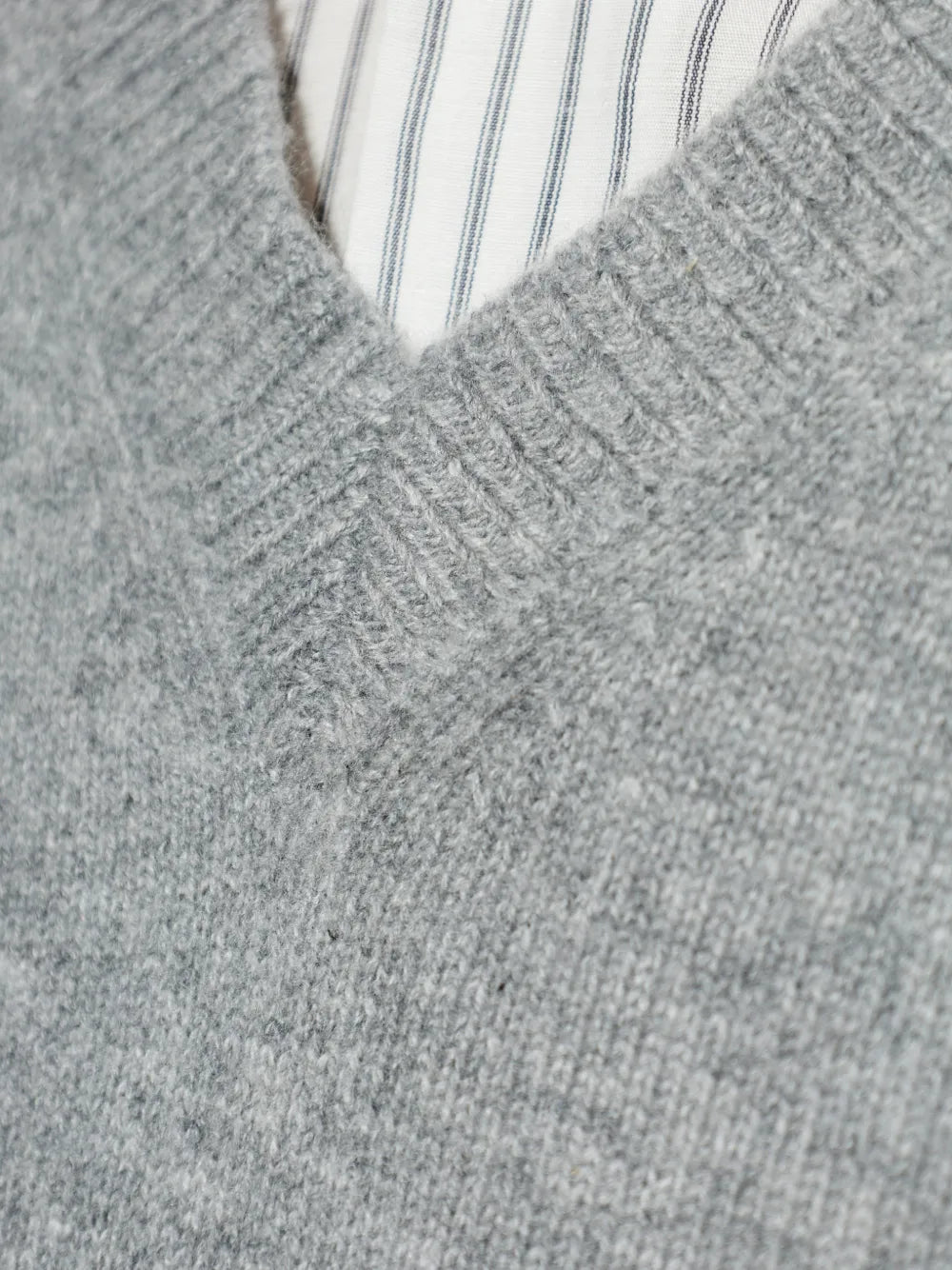 Image of Polo Simone Gray by Officine Générale for Men - Season Spring-Summer 2026 - Model View 4