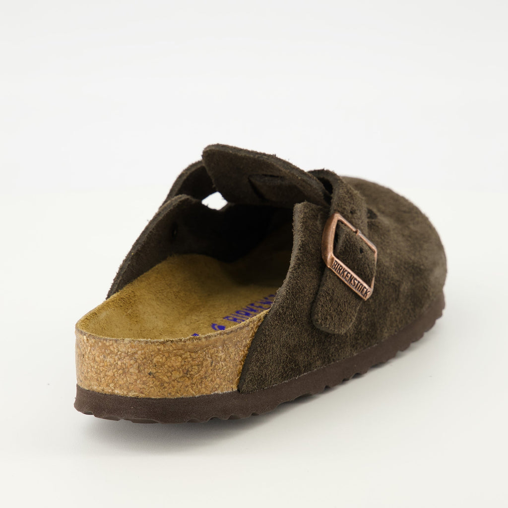 Bild der Mules Boston Marron von Birkenstock für Unisex - Saison Frühling-Sommer 2026 - Rückansicht