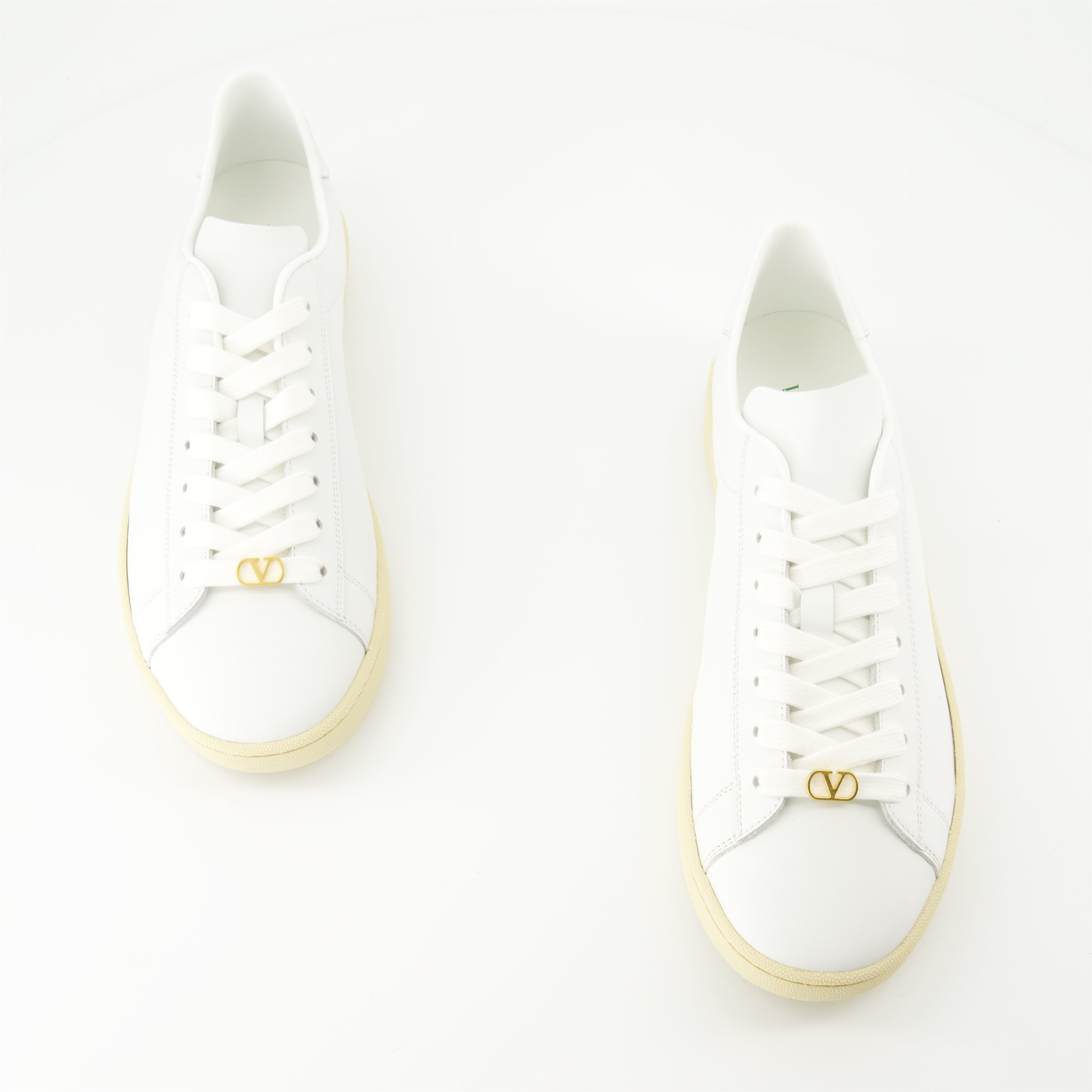 white nappa leather sneakers, Royco sneakers, Valentino shoes, luxury footwear, designer sneakers