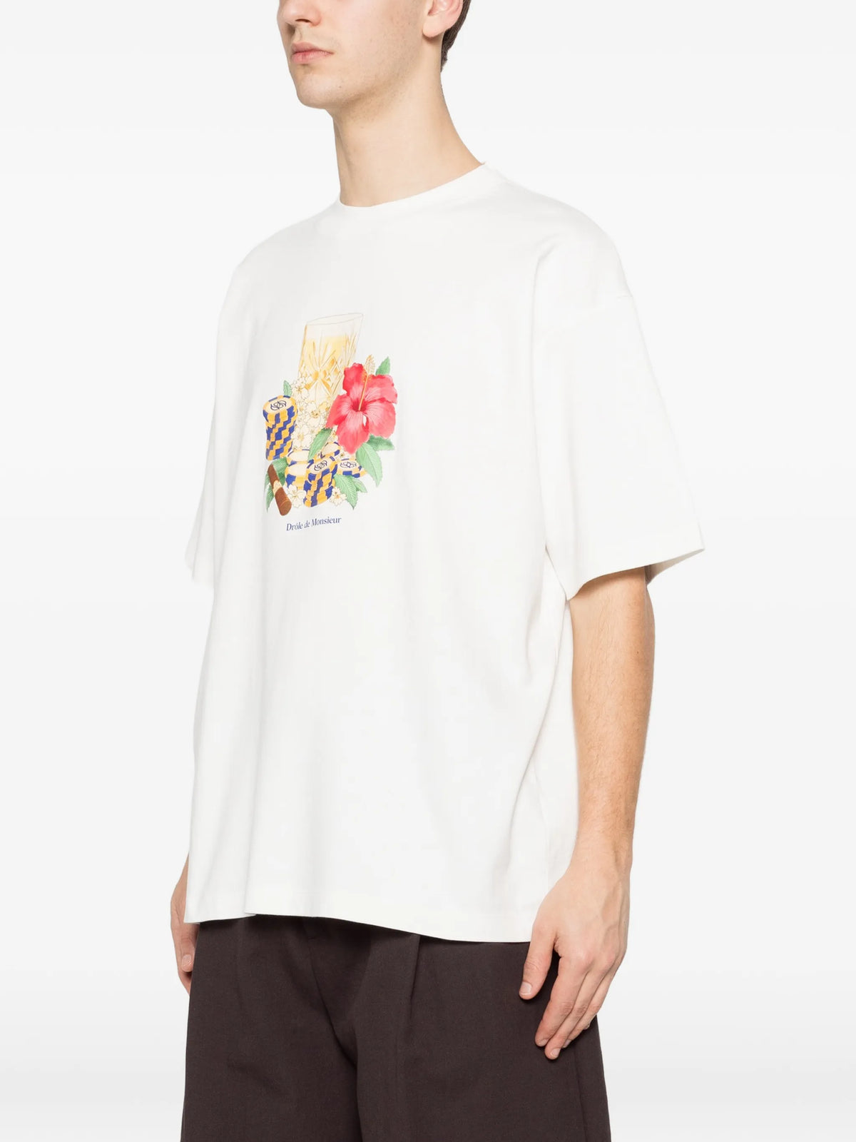 Image of Hibiscus Club White T-shirt - Drôle de Monsieur by Drole De Monsieur for Men - Season Spring-Summer 2026 - Model View 2