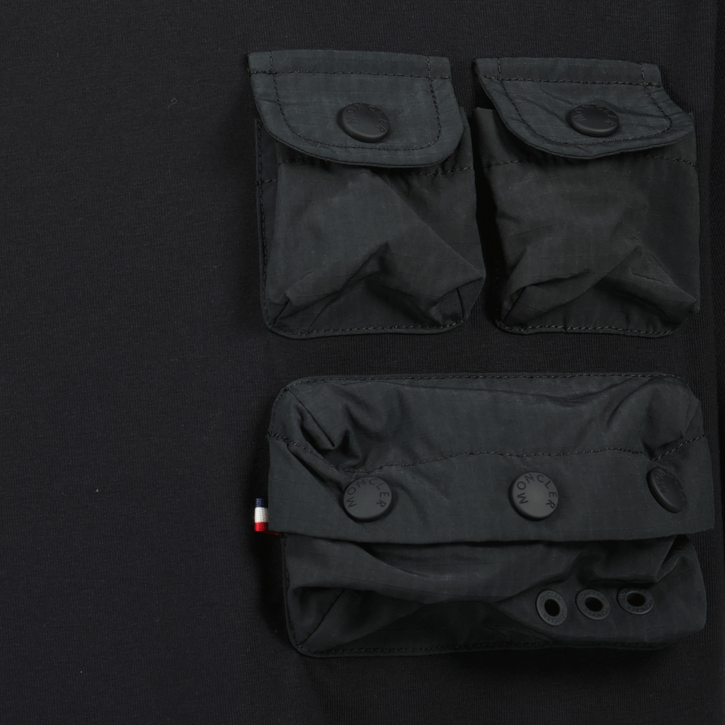 Image of Black Pocket T-Shirt by Moncler Grenoble for Men - Season Spring-Summer 2025 - Detail View 2