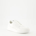 Image of White Leather Sneakers G4 by Givenchy for Women - Season Autumn-Winter 2024 - Front Right Three-Quarter View