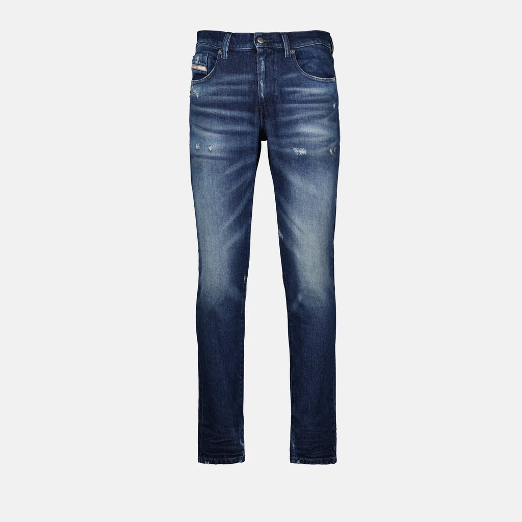 Jeans Slim Fit avec un Effet Usé