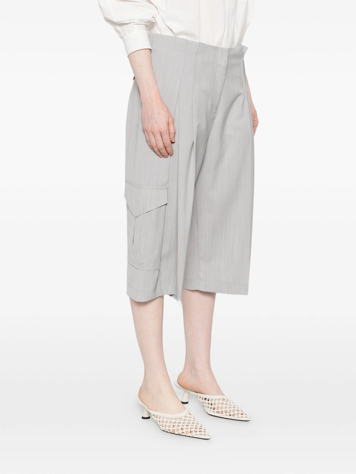 Image of Large Pleated Bermuda Shorts by Iro for Women - Season Spring-Summer 2026 - Model View 2