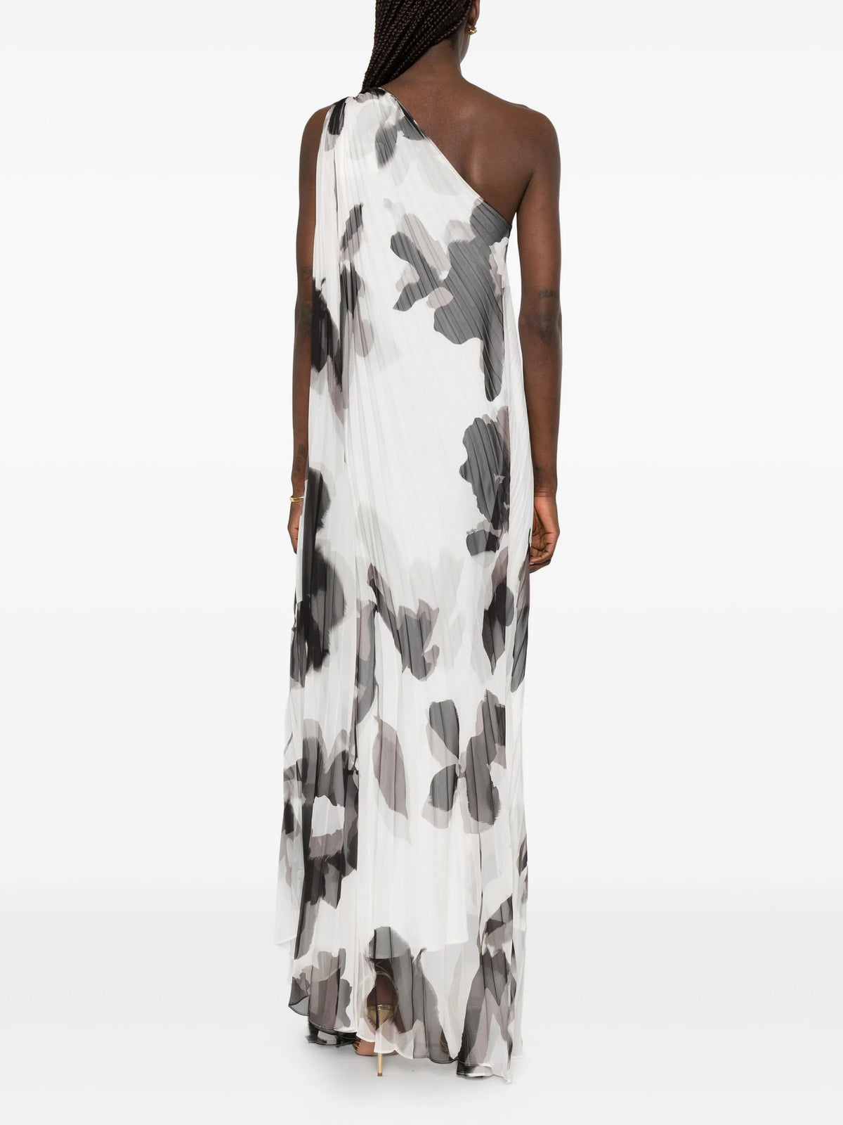 Image of Long Printed Dress by Max Mara for Women - Season Spring-Summer 2026 - Model View 3