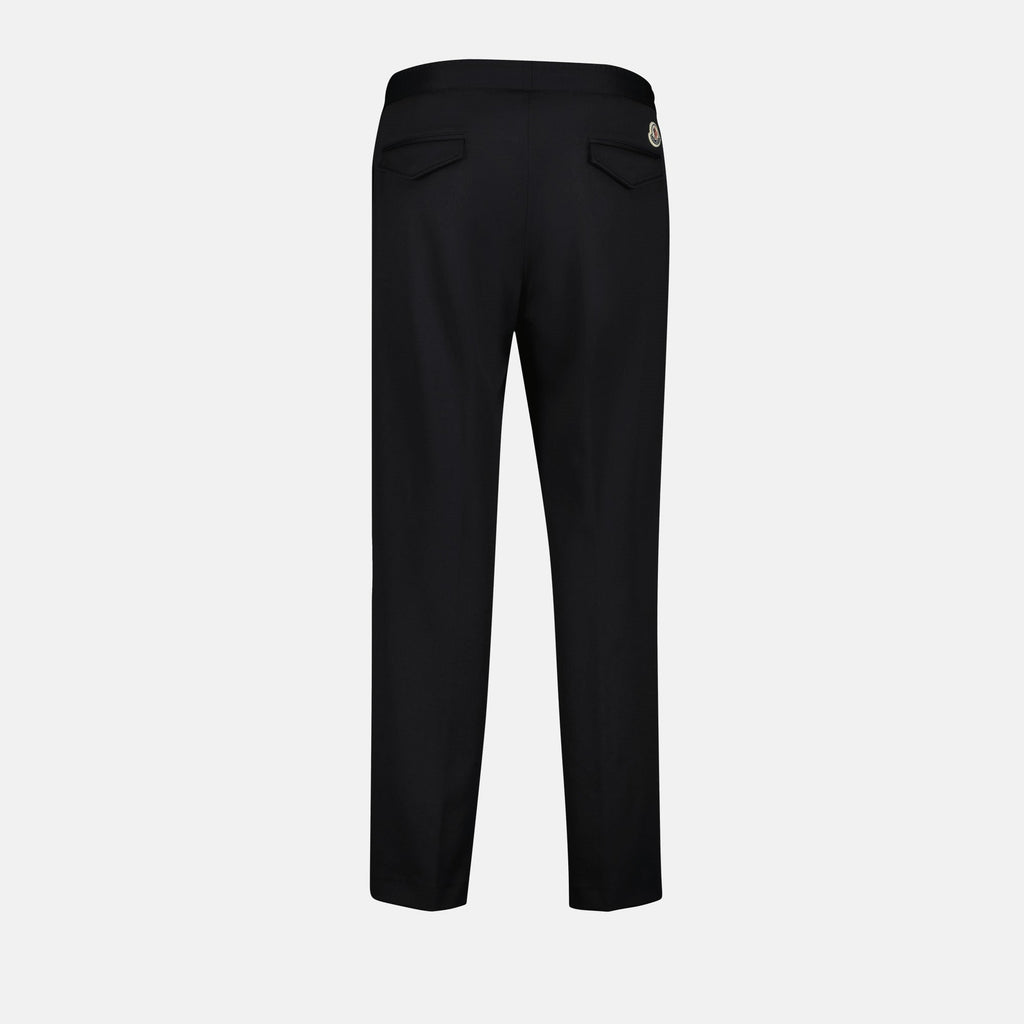 Imagen de pantalones de chándal de nylon negro de Moncler para hombres - Temporada Otoño-Invierno 2024 - Vista de detalle 2