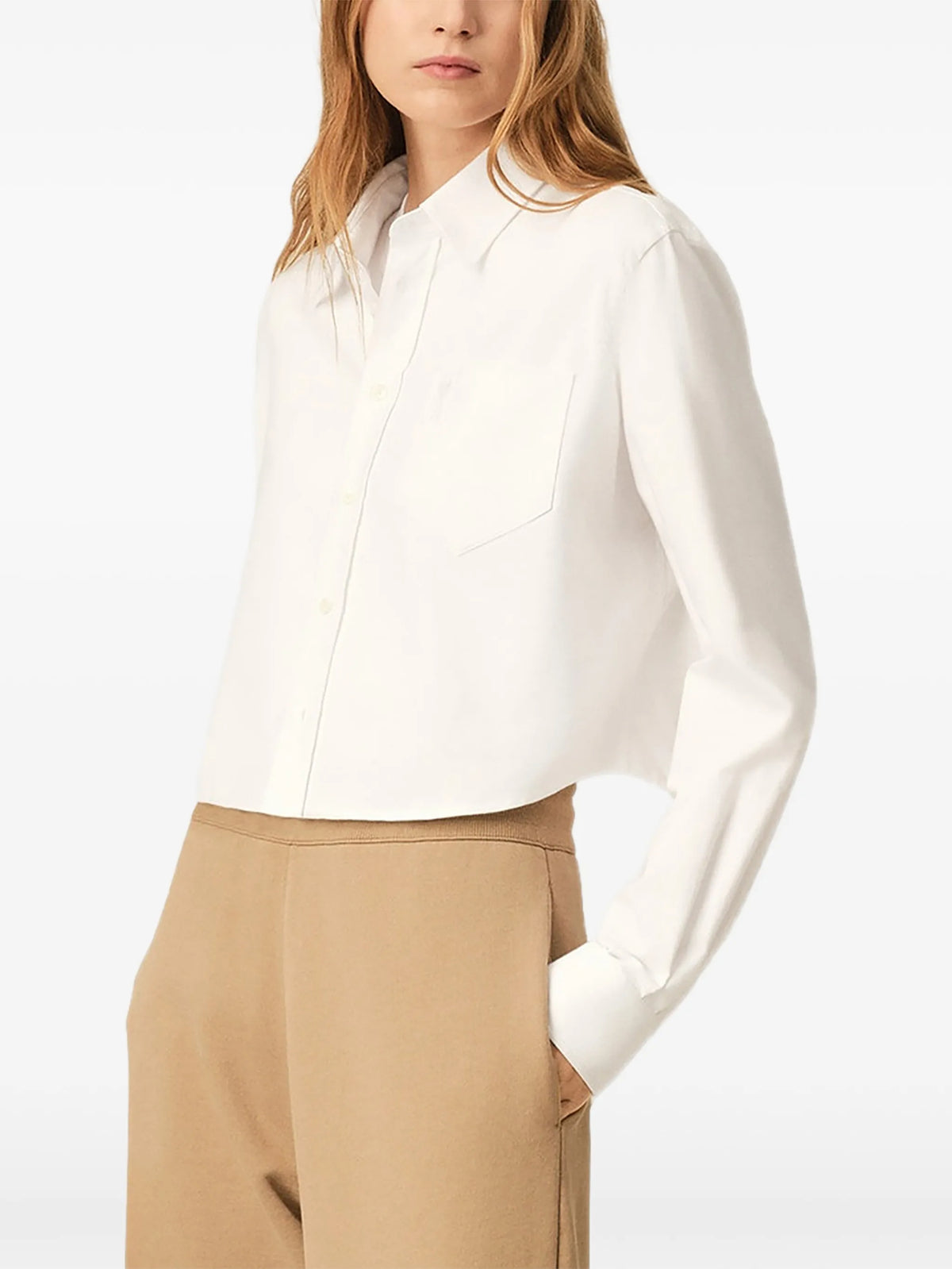 Image of White Cropped Cotton Shirt by Ami PARIS for Women - Season Autumn-Winter 2026 - Model View 2