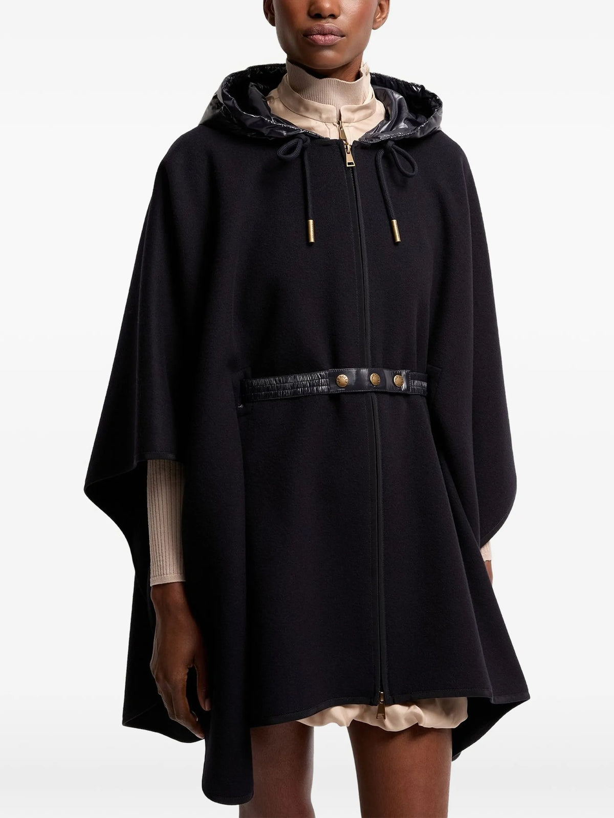Image of Marine Wool Cape by Moncler for Women - Season Autumn-Winter 2026 - Model View 2