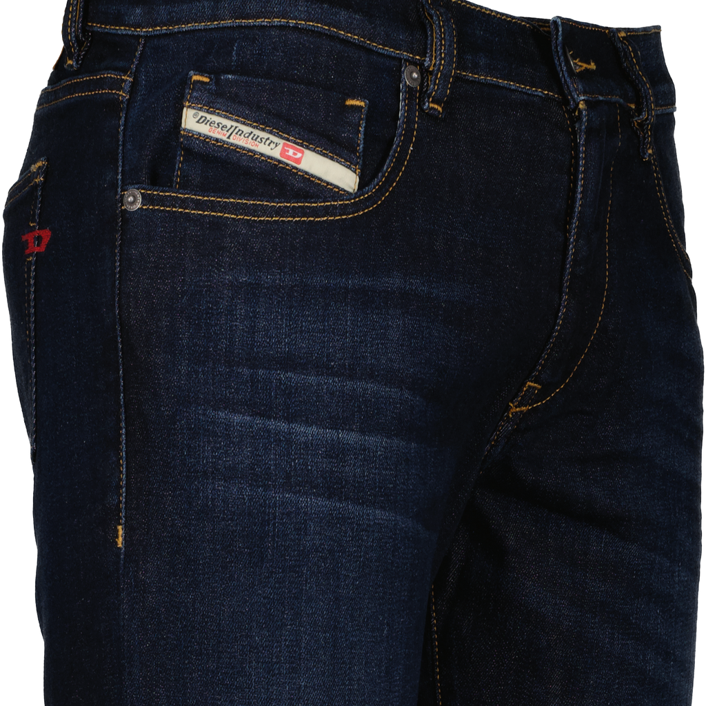 D-Strukt Blue Denim Jeans – A Classic Touch