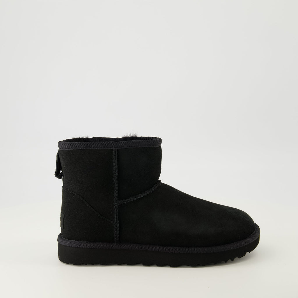 classic mini ii black suede boots we in style ugg women 15636663632252