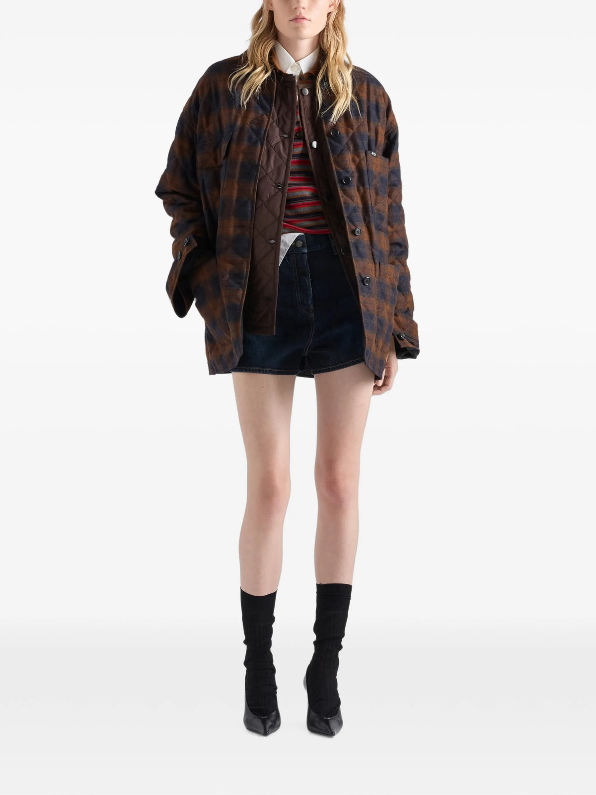 Image of Quilted Re-Nylon Jacket by Prada for Women - Season Autumn-Winter 2026 - Model View 1