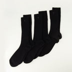 Image des chaussettes noires Ami de Coeur par Ami PARIS pour unisexe - Saison Automne-Hiver 2025 - Vue de détail du produit 1