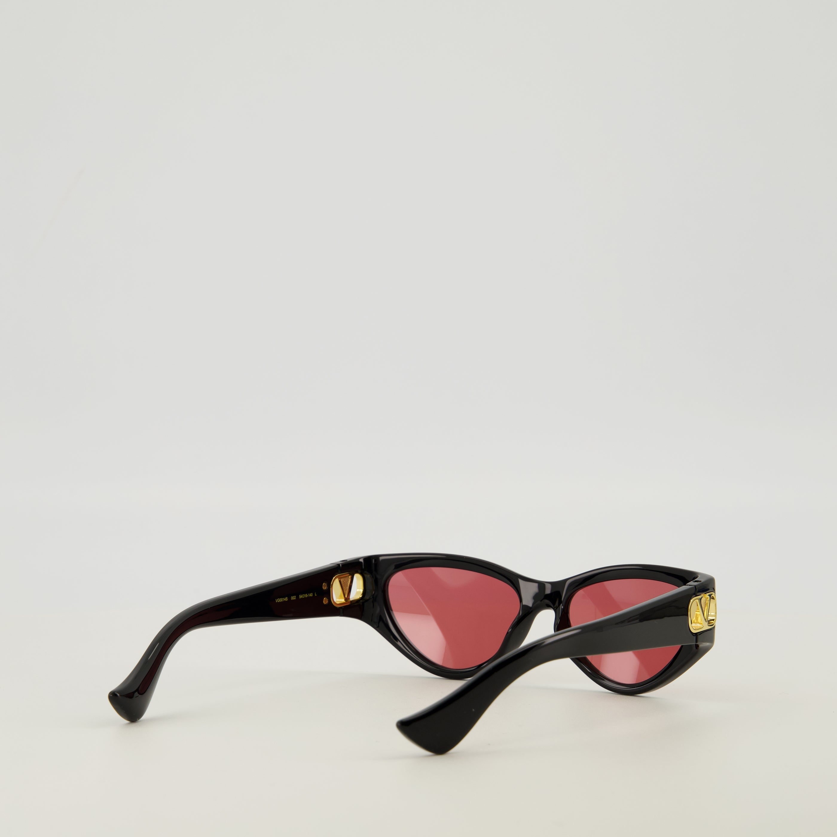Black Cat-Eye Sunglasses