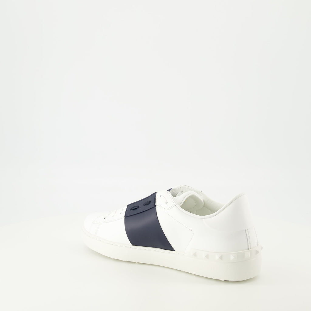 Imagen de Baskets Open à Bande Azul Marino de Valentino Garavani para Hombres - Temporada Primavera-Verano 2026 - Vista Trasera