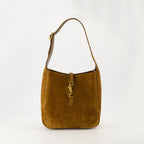 Imagem da pequena bolsa de camurça Le 5 à 7 da Saint Laurent para mulheres - Temporada Outono-Inverno 2025 - Vista Frontal