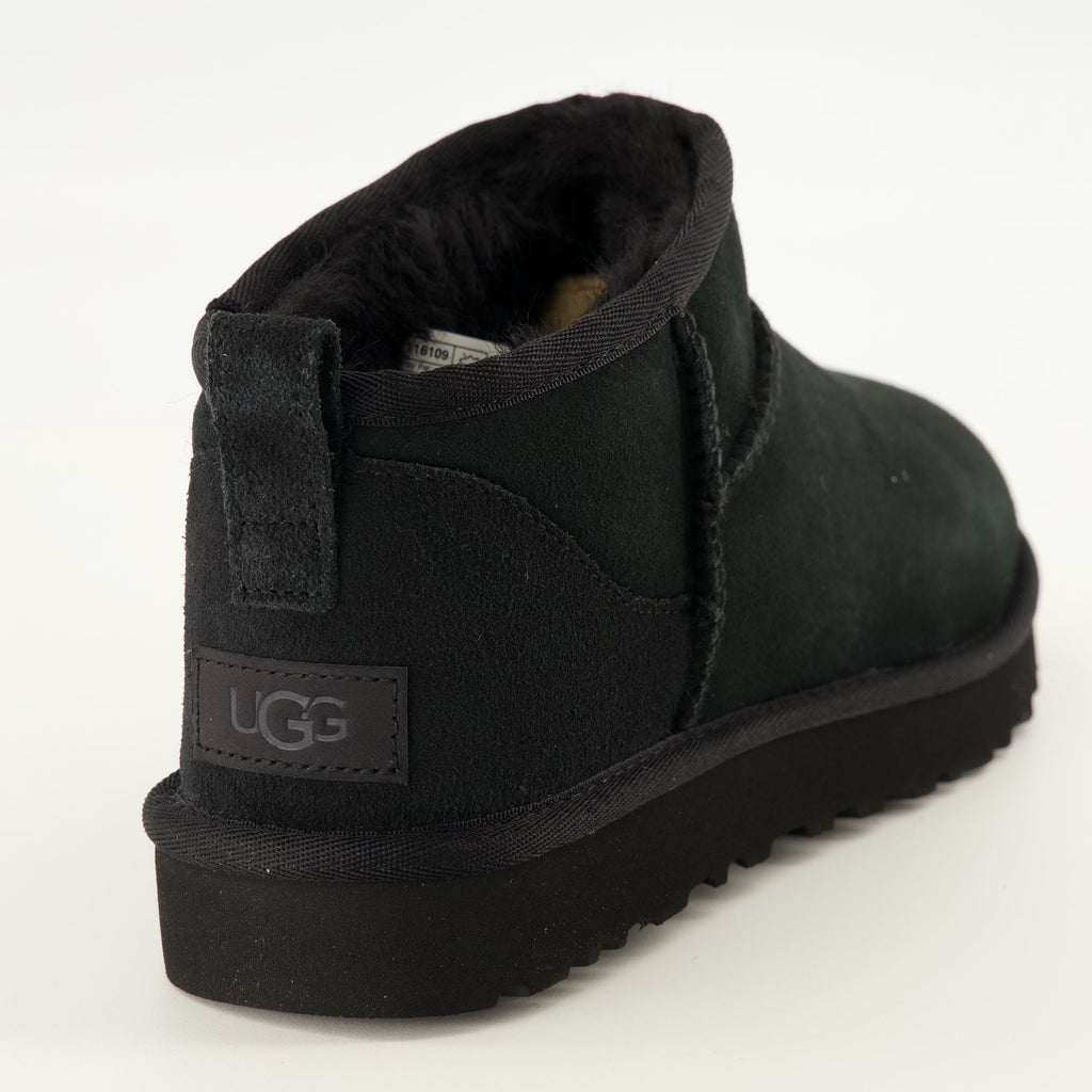 Classic Ultra Mini Boots Black