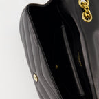 Imagem da Loulou Pequena Bolsa Preta da Saint Laurent para Mulheres - Temporada Primavera-Verão 2025 - Vista de Detalhe 2