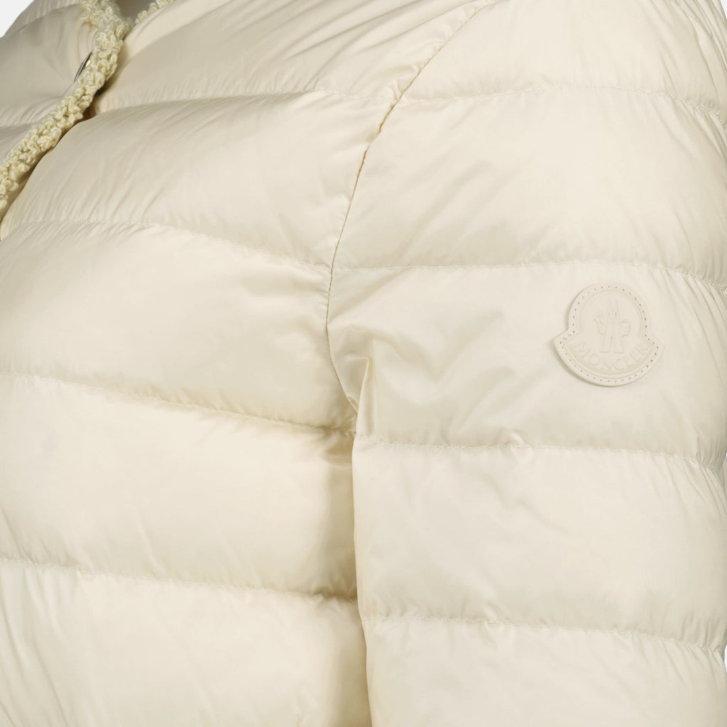 Image d'une doudoune courte blanche à fleurs de Moncler pour femmes - Saison Printemps-Été 2026 - Détail 2