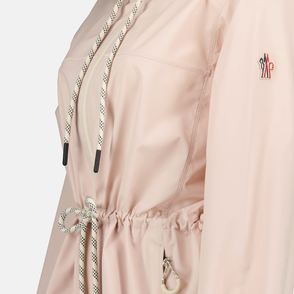 Bild der Windjacke Soulare von Moncler Grenoble für Frauen - Saison Frühling-Sommer 2026 - Detailansicht 1
