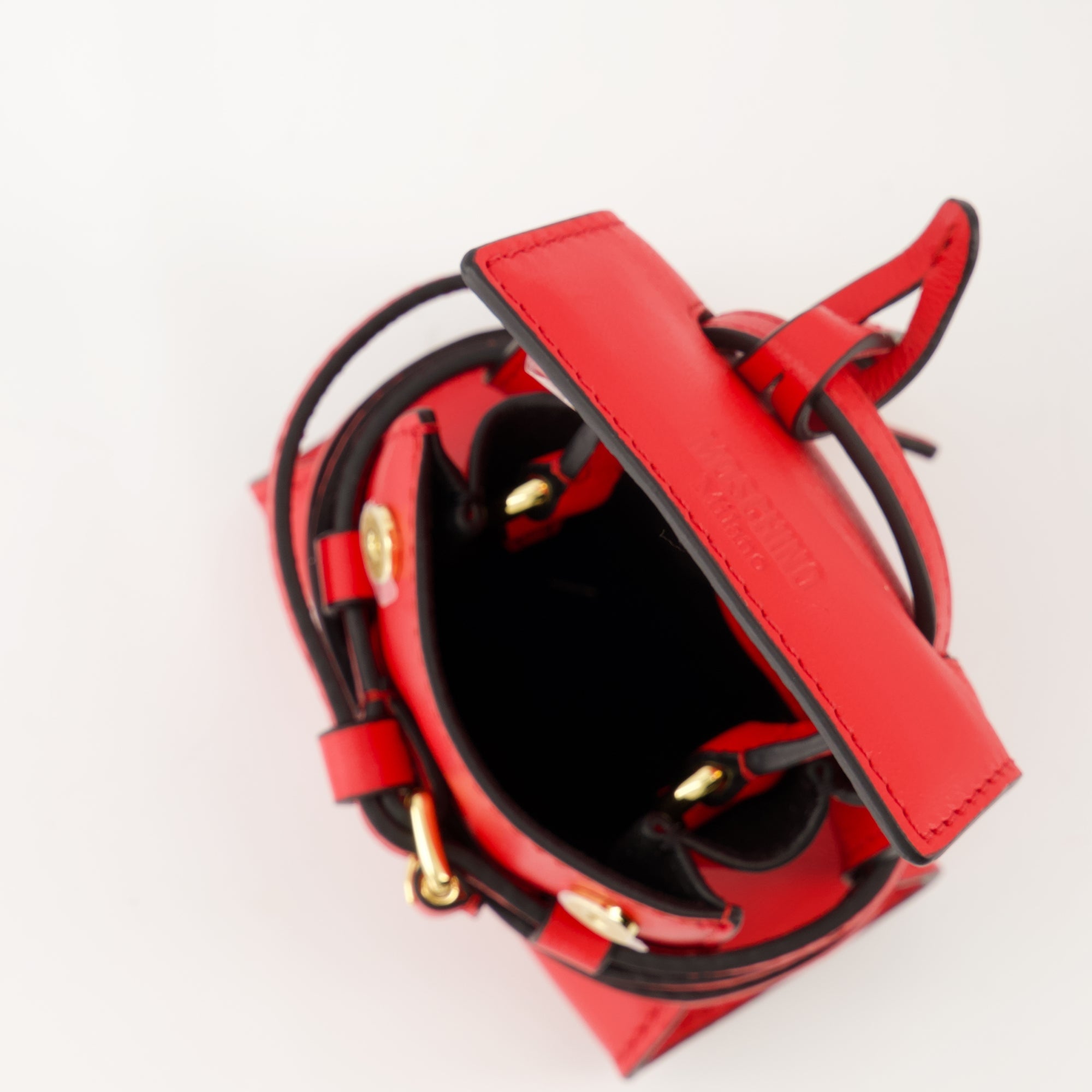 Moschino micro sac, Tie Me bag, red polyamide bag, designer accessories, luxury handbag