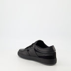 Image des baskets G Move en noir par Givenchy pour hommes - Saison Printemps-Été 2025 - Vue arrière droite trois quarts
