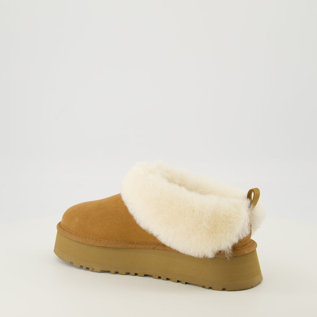 Bilde av Tazzelle ankelstøvler fra Ugg for kvinner - Sesong Vår-Sommer 2026 - Bak høyre trekvart visning