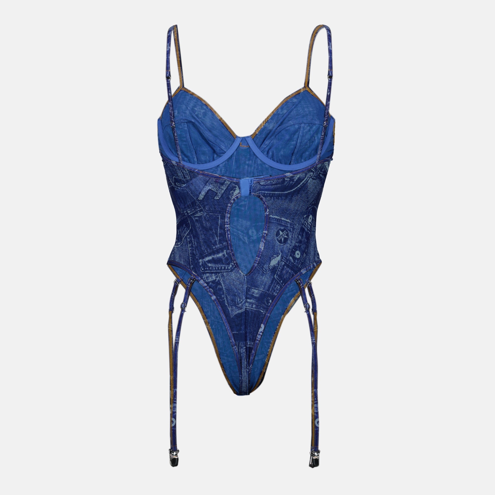 여성을 위한 디젤의 브리짓-DNM 블루 진 이미지 - 시즌 2026 봄-여름 - 뒷면 보기