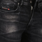 Diesel Jean Sleenker, slim fit jeans, five-pocket denim, black washed jeans, men's casual wear