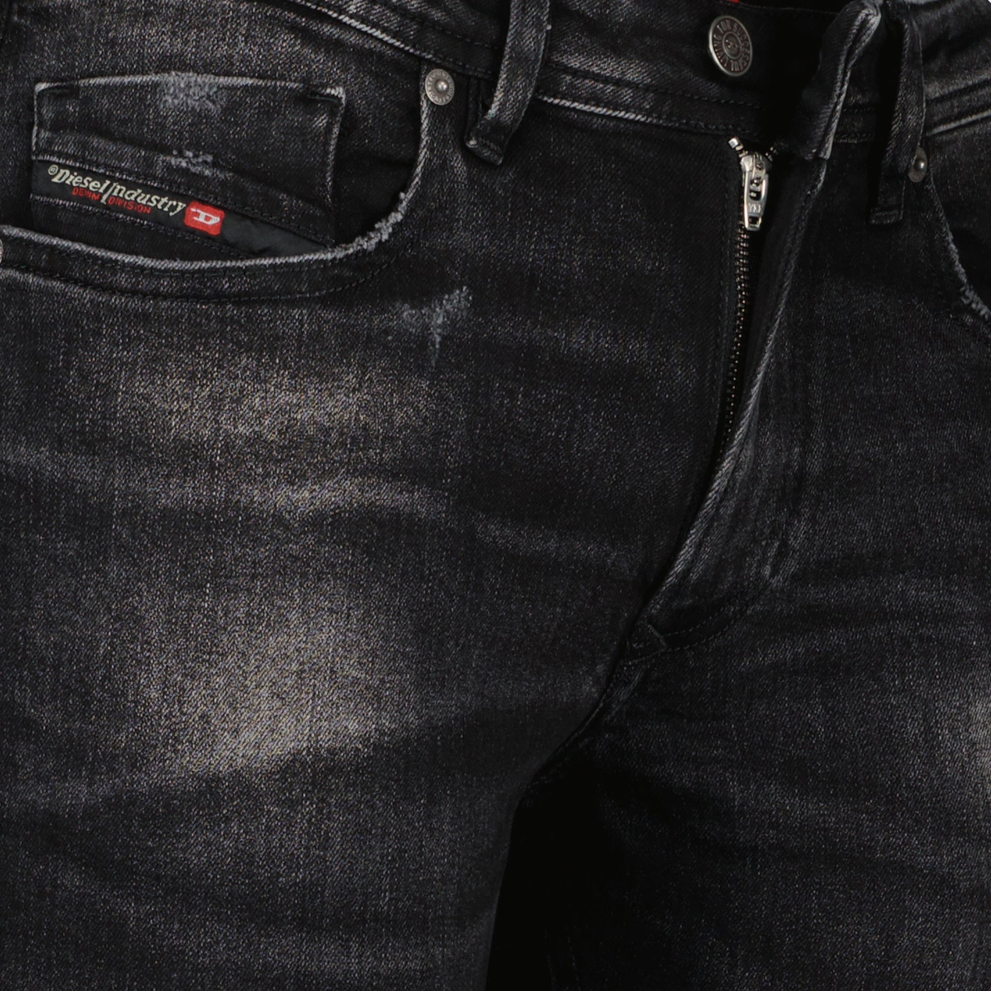 Diesel Jean Sleenker, slim fit jeans, five-pocket denim, black washed jeans, men's casual wear