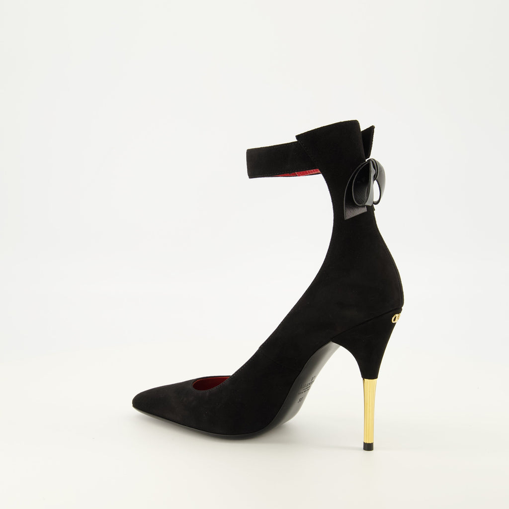 Black Leather Pumps