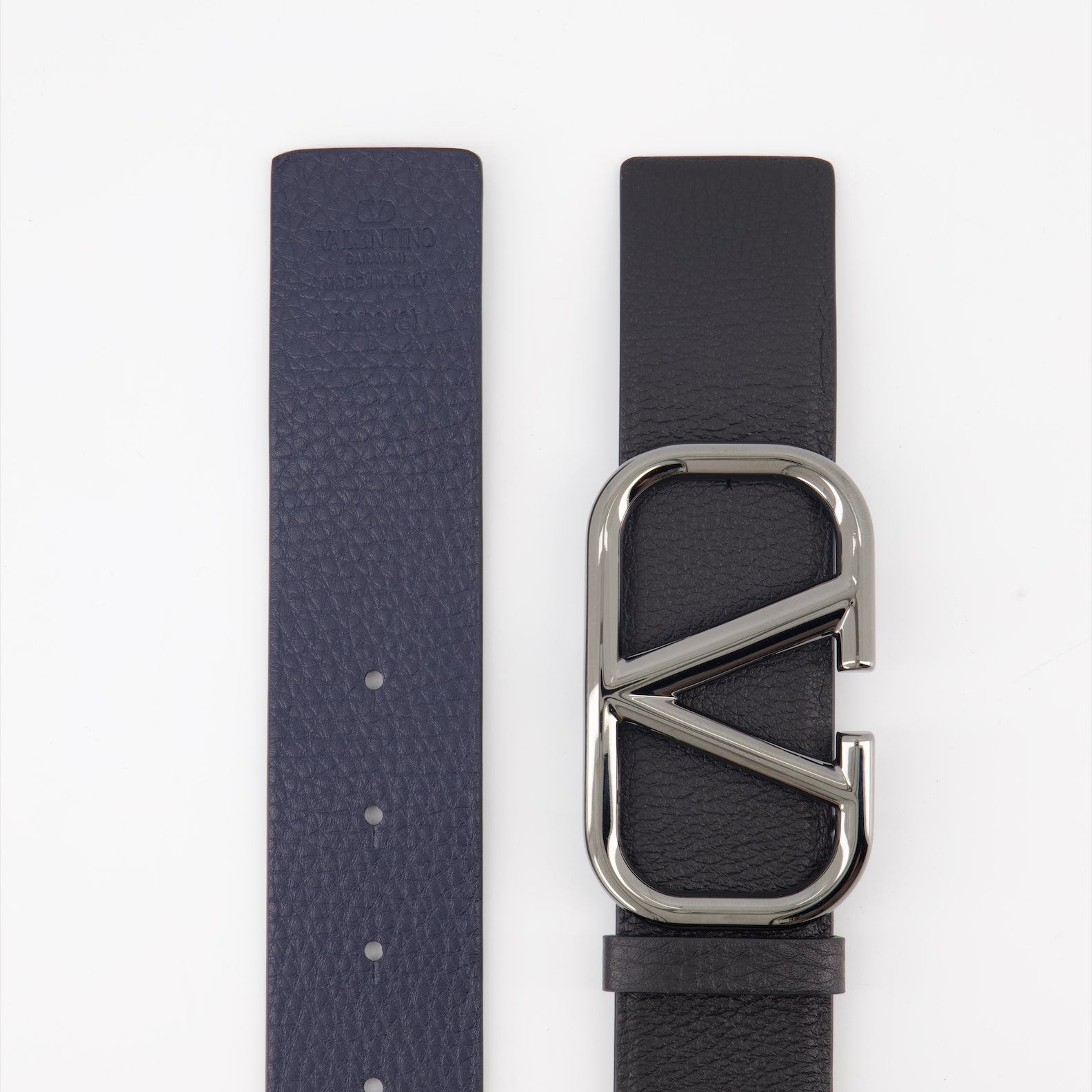 reversible belt, VLogo belt, Valentino accessories, men's fashion, calfskin belt